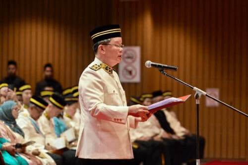 Ketua Menteri lafaz ucapan tahniah, ikrar taat setia kepada TYT 1 image 4
