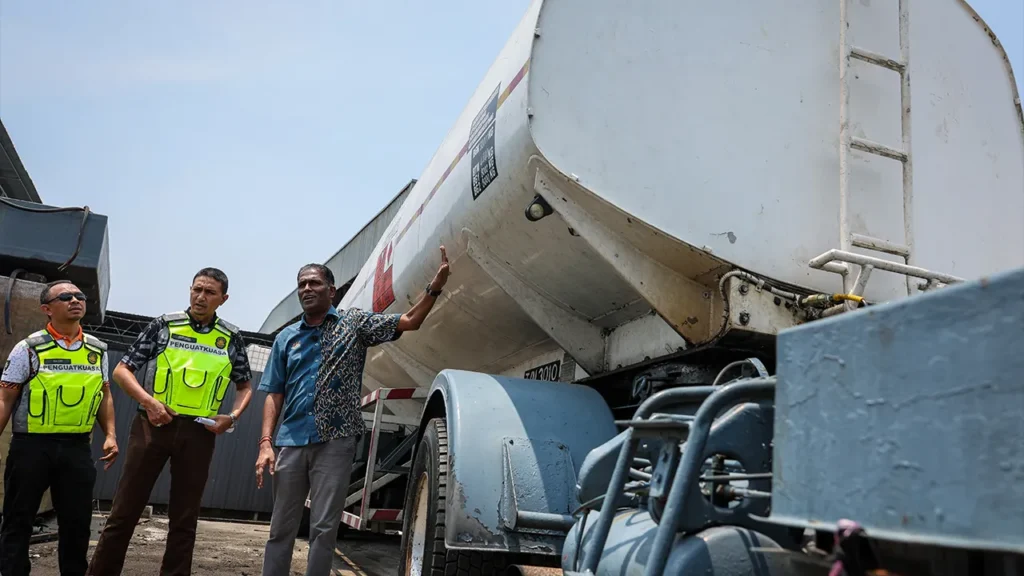 TB KPDN MINYAK DIESEL BERNAMA 1